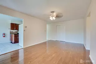 1111 Green Hollow Dr, Iselin, NJ 08830 - Photo 6