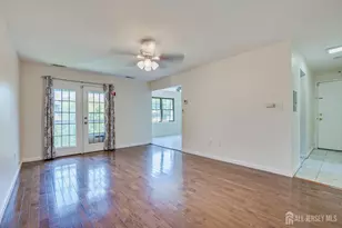 1111 Green Hollow Dr, Iselin, NJ 08830 - Photo 8