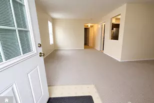 30 Van Pelt Ct, East Brunswick Township, NJ 08816 - Photo 2