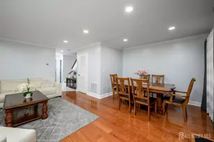 136 Woodmere Dr, Sayreville, NJ 08859 - Photo 10