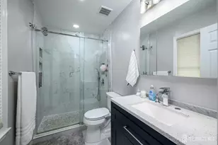 136 Woodmere Dr, Sayreville, NJ 08859 - Photo 16