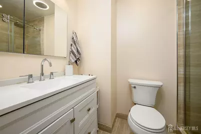 136 Woodmere Drive, Sayreville, NJ 08859 - Photo 18