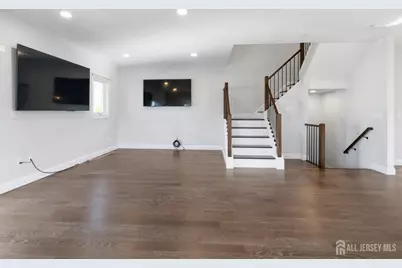 22 Arcadia Place #B, Union Township, NJ 07088 - Photo 4