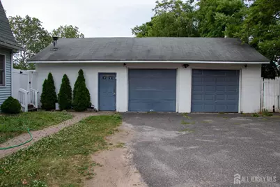 177 Buckelew Avenue, Jamesburg, NJ 08831 - Photo 12