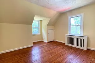 408 Ryders Ln, East Brunswick Township, NJ 08816 - Photo 16
