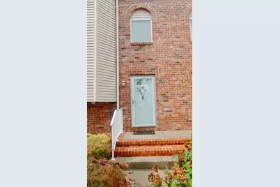 402 Holly Drive, Perth Amboy, NJ 08861 - Photo 2