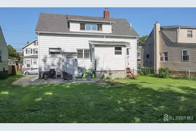 661 Leone Street, Woodbridge Township, NJ 07095 - Photo 26