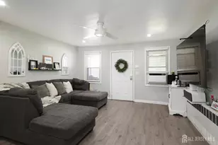 661 Leone St, Woodbridge Township, NJ 07095 - Photo 6