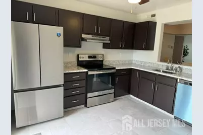 525 Belford Road, Monroe Township, NJ 08831 - Photo 4
