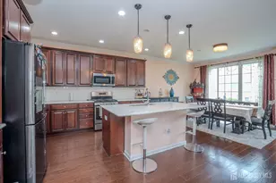 7 Jasmine Dr, Monroe Township, NJ 08831 - Photo 8