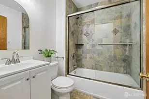 304 Green St, Woodbridge Township, NJ 07095 - Photo 10