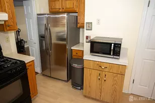 66 Morris Ct, Sayreville, NJ 08879 - Photo 14