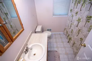 66 Morris Ct, Sayreville, NJ 08879 - Photo 30