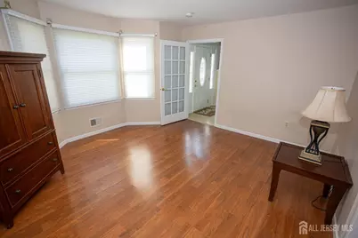 66 Morris Court, Sayreville, NJ 08879 - Photo 8
