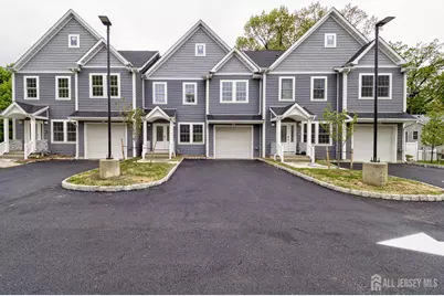 8 Travers Avenue #2, Edison, NJ 08817 - Photo 2
