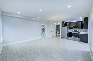 8 Travers Ave, Edison, NJ 08817 - Photo 4