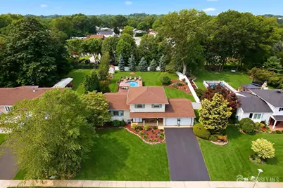 25 Dusko Drive, Sayreville, NJ 08859 - Photo 2