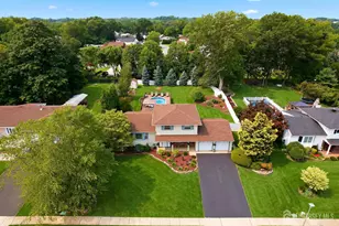 25 Dusko Dr, Sayreville, NJ 08859 - Photo 2