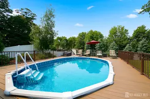 25 Dusko Dr, Sayreville, NJ 08859 - Photo 22
