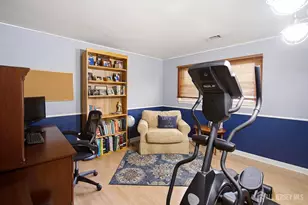 25 Dusko Dr, Sayreville, NJ 08859 - Photo 14