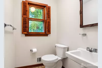 25 Dunston Drive, East Brunswick Township, NJ 08816 - Photo 8