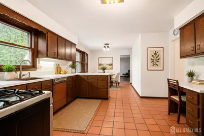 25 Dunston Drive, East Brunswick Township, NJ 08816 - Photo 6