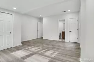 1433 Dogwood Dr, Piscataway Township, NJ 08854 - Photo 14