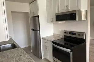 60 Manchester Ct, Freehold Township, NJ 07728 - Photo 2