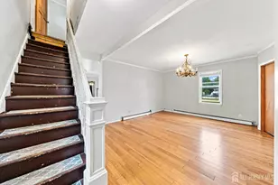 11 E Kupsch Street E, Sayreville, NJ 08872 - Photo 4