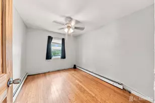 11 E Kupsch Street E, Sayreville, NJ 08872 - Photo 18