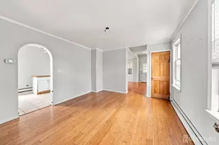 11 E Kupsch Street E, Sayreville, NJ 08872 - Photo 8