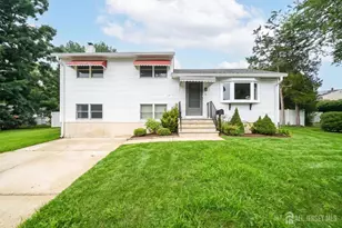12 Gover Ct, Spotswood, NJ 08884 - Photo 1