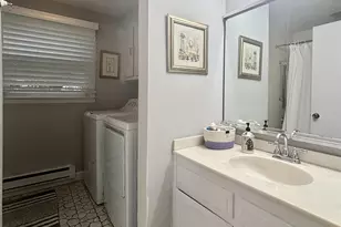 451 Roxbury Ln, Monroe Township, NJ 08831 - Photo 12