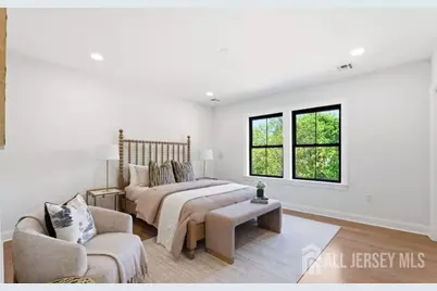 [Address not provided], Metuchen, NJ 08840 - Photo 24