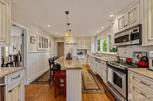 11 Beechtree Ln, Plainsboro Township, NJ 08536 - Photo 14