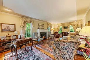 11 Beechtree Ln, Plainsboro Township, NJ 08536 - Photo 10