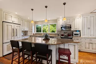 11 Beechtree Ln, Plainsboro Township, NJ 08536 - Photo 16