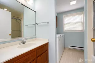 457 Roxbury Ln, Monroe Township, NJ 08831 - Photo 18