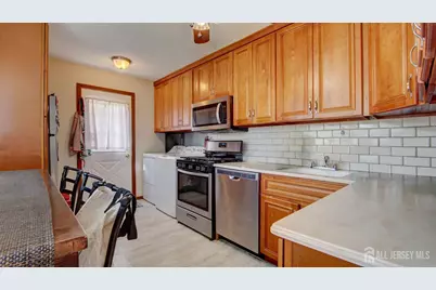 33 Patton Drive, Sayreville, NJ 08872 - Photo 12