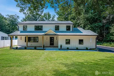 300 E Chestnut Avenue E, Metuchen, NJ 08840 - Photo 2