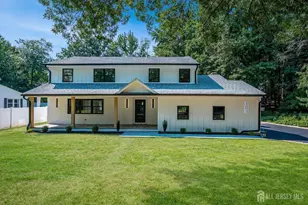 300 E Chestnut Ave E, Metuchen, NJ 08840 - Photo 2