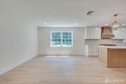 300 E Chestnut Avenue E, Metuchen, NJ 08840 - Photo 30