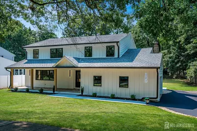 300 E Chestnut Avenue E, Metuchen, NJ 08840 - Photo 4