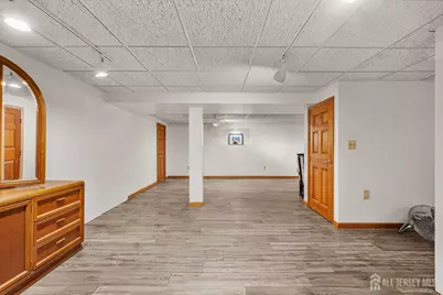 19 Cherokee Road, East Brunswick Township, NJ 08816 - Photo 34