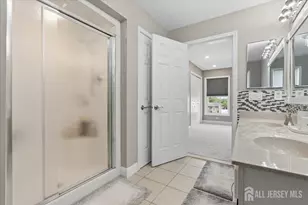 130 Clauss St, Carteret, NJ 07008 - Photo 26
