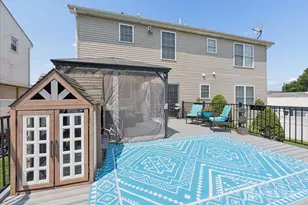 130 Clauss St, Carteret, NJ 07008 - Photo 34