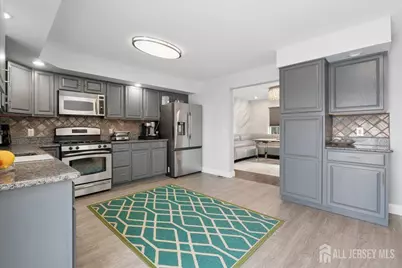 130 Clauss Street, Carteret, NJ 07008 - Photo 14