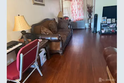 123 Lewis Street, Perth Amboy, NJ 08861 - Photo 4