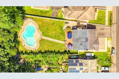 114 Manalapan Road, Spotswood, NJ 08884 - Photo 14