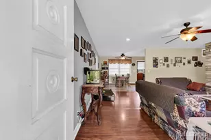 564 Spotswood Englishtown Rd, Monroe Township, NJ 08831 - Photo 8